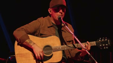Acústico de Gaspar Benegas en La Plata