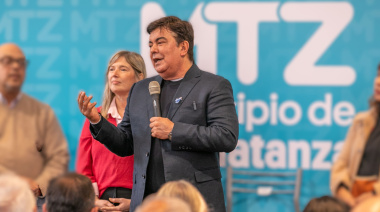 Espinoza, categórico: “Sin una prueba quieren condenar y proscribir a Cristina”