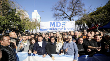 Kicillof y el MDF dijeron presente en Plaza de Mayo para respaldar a Cristina