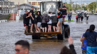 Humanitarismo para Israel, pero no para Bahía Blanca: Milei vetó la emergencia por la inundación