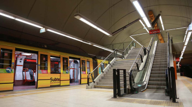 Se renovará la flota completa de la Línea B del Subte