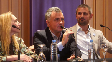 “Quien cuestiona a los candidatos del Presidente, critica al Presidente”