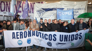 Denuncian designación de militantes libertarios con sueldos millonarios en la ANAC