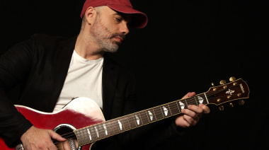 Zambayonny vuelve a La Plata y con banda