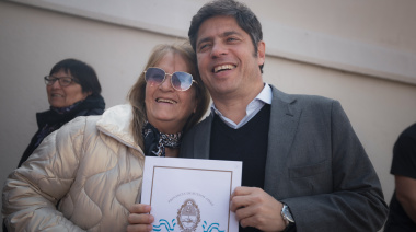 En modo campaña, Kicillof defendió el modelo de “un Estado presente”