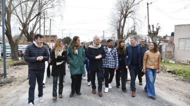 Inauguraron nueva pavimentación y obras hidráulicas en Melchor Romero