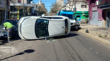 La Plata: Se quedó dormido al volante con su hija a bordo