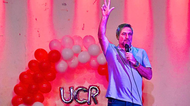 Mestre llamó a “defender con hidalguía” los históricos valores de la UCR