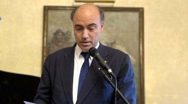 El insólito “homenaje” a San Martín del embajador argentino en España: “¡Viva el Rey!”