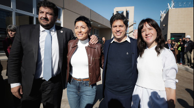 Kicillof quita el cuidado de presos a policías en Quilmes y recuerda a Milei: “Nos abandonó”