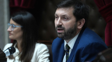Diputado radical pidió que Milei “no tome por imbécil a toda la sociedad”