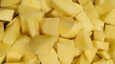 Chau carne, chau lácteos: dieta a base de papa y polenta en la Argentina de Milei
