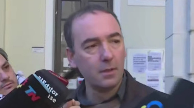 El domingo de Francisco Adorni tras votar: “Escucharé Cacho Castaña, me relaja”