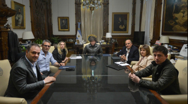 Milei estrenó mesa política, ratificó el rumbo y avisó: “Las demás recetas fracasaron”