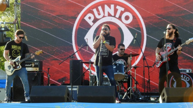 Punto Rojo celebra con nuevo disco sus 30 años de rock