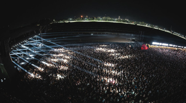 Babasónicos brilló en el show más grande de su historia en La Plata