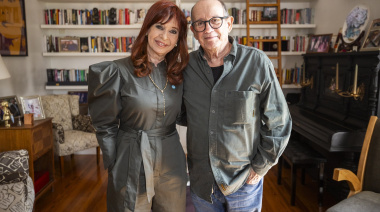 Cristina Kirchner recibió al cantautor cubano Silvio Rodríguez en su casa de San José 1111