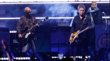 Oasis en River: cambio de horario, show de drones y todo lo que tenés que saber antes del recital