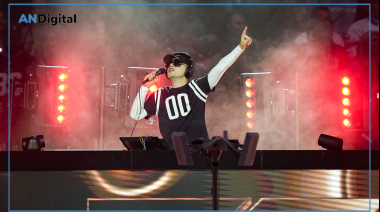 Bizarrap hizo historia en el mediotiempo de la NFL en el Bernabéu