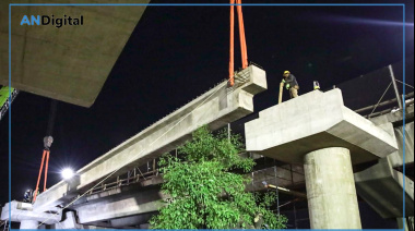 Operativo nocturno para montar la estructura del nuevo Puente Labruna