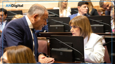 Luis Juez es definitivamente violeta