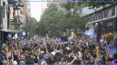 Milei en Córdoba: “Se terminó la joda de la política cagando a los argentinos de bien”