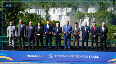 Milei contrastó el “fracaso” del Mercosur con “la nueva Sudamérica”