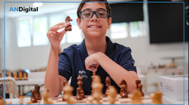 El argentino Faustino Oro fue elegido como mejor ajedrecista juvenil del mundo