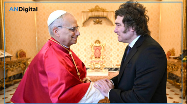 Milei invitó al Papa León XIV a visitar Argentina