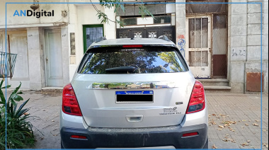 Alerta bufarra: ofrecía golosinas a niños desde una camioneta en La Plata