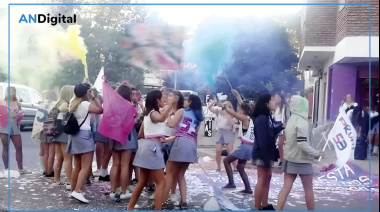 Más del 40 % de los adolescentes minimizan los riesgos de tomar alcohol