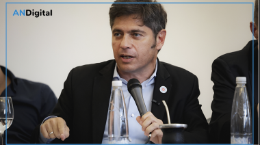 Kicillof tildó a Milei de “vende patria” y volvió a quejarse por la quita de recursos