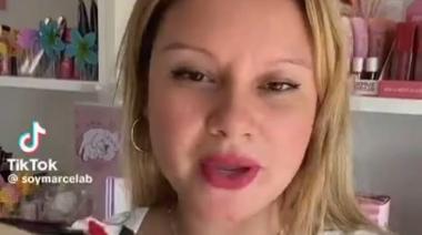 Una influencer libertaria se volvió viral tras mostrar la compra de una netbook de $350 mil y estalló la polémica