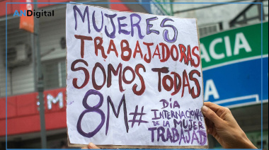 El 8M pierde terreno en los medios: fuerte caída en la cobertura mediática