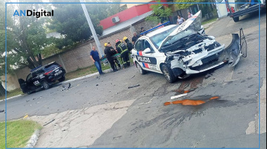 Insólito: Chocaron dos patrulleros en Ezeiza y ninguno iba en persecución