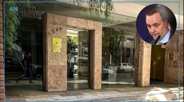 Clase magistral frente a una de las propiedades no declaradas de Adorni