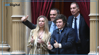 Vía decreto, Milei aumentó un 123 % el sueldo de Adorni y otros altos funcionarios