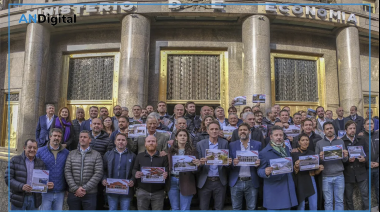 Intendentes bonaerenses y Katopodis marchan contra Caputo por la obra pública y el precio de las naftas