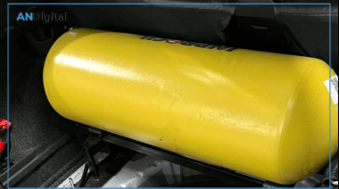 Nafta por las nubes: subió 400 % con Milei y explotan las conversiones a GNC