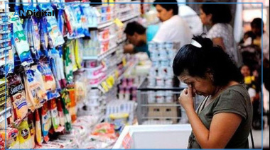 Endeudarse para comer en Argentina: una constante en la era Milei