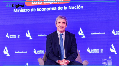 Pese a la persistente inflación, Caputo prometió “los mejores meses” para la economía argentina