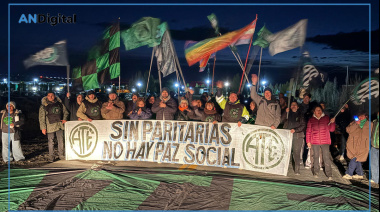 ATE bloqueó los aeropuertos de Bariloche y El Calafate y a las 11 concentra en Aeroparque