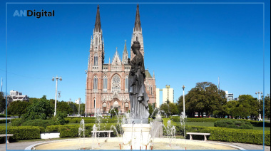 Avanzan los trabajos de recuperación en fuentes emblemáticas de La Plata