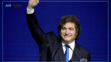El riesgo país perforó los 500 puntos y Javier Milei celebró en redes: “Todo marcha acorde al plan”
