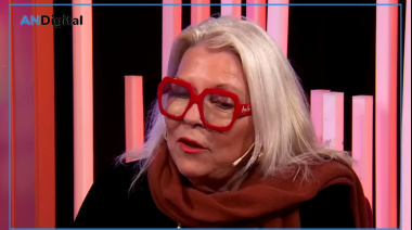 Carrió: “Acá no hay política, hay manos que se levantan”