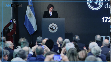 Retenciones al campo: Milei anunció una baja para trigo, cebada y soja