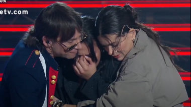 Es mi sueño: Karen Valenzuela olvidó la letra y Levinton la contuvo en vivo