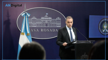 Exigen que Adorni declare su patrimonio real: “La sigue dibujando”