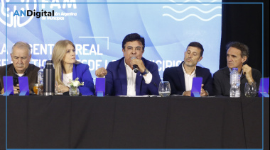 Fernando Espinoza aseveró que “la Argentina que viene se construye escuchando a cada ciudad”