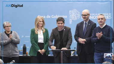 Kicillof y Magario firmaron un acuerdo con UNICEF y apuntaron a Milei